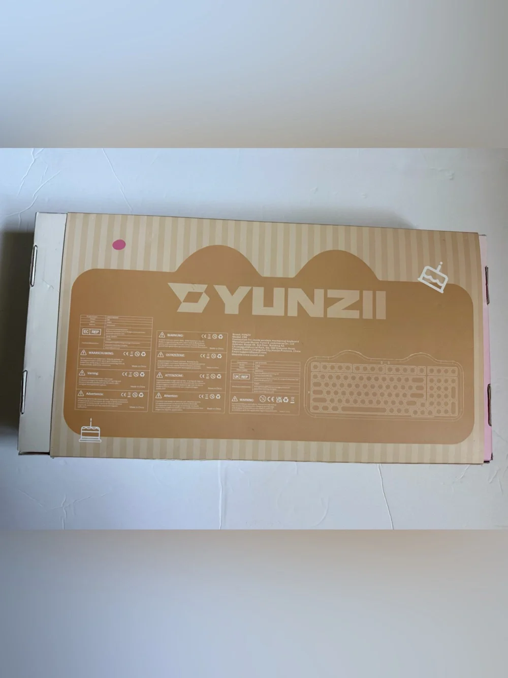 Yunzii C98 Beige Pastel Keyboard Cake Cat Wireless Mechanical Candy Switches